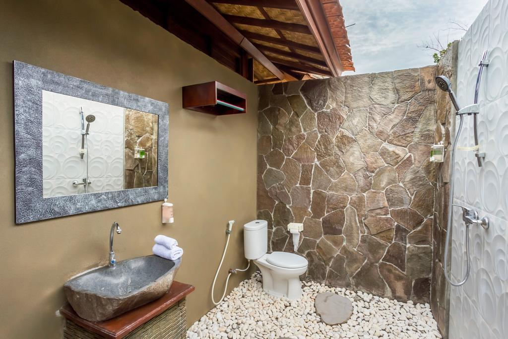 The Bridge Huts Hotel Nusa Lembongan  Ngoại thất bức ảnh