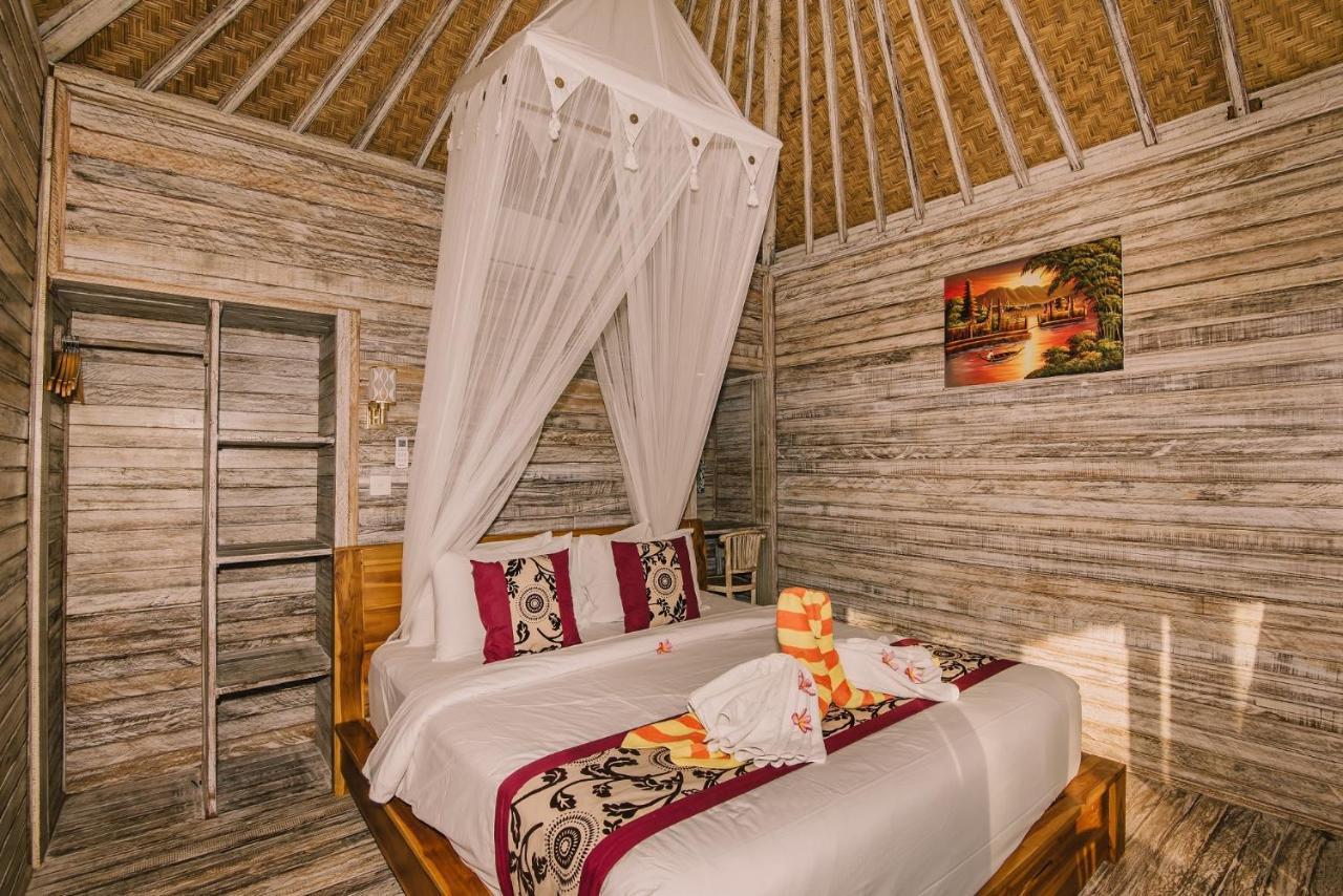 The Bridge Huts Hotel Nusa Lembongan  Ngoại thất bức ảnh